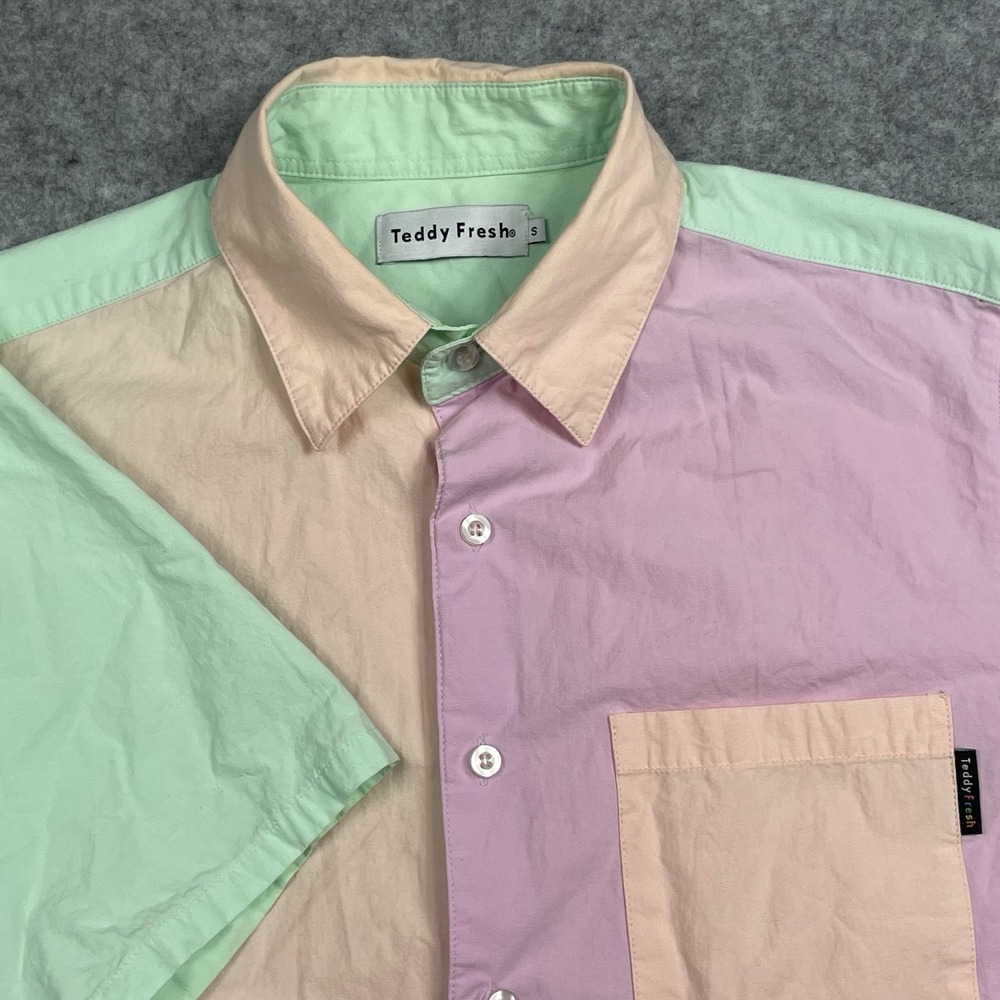 Teddy Fresh Shirt Adult‎ Small Color Block Short Sleeve Button Up Casual Loud